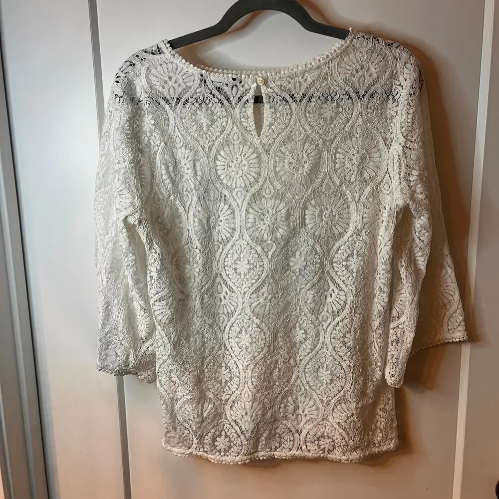 Banana Republic White Lace 3/4 Sleeves Blouse Medium
